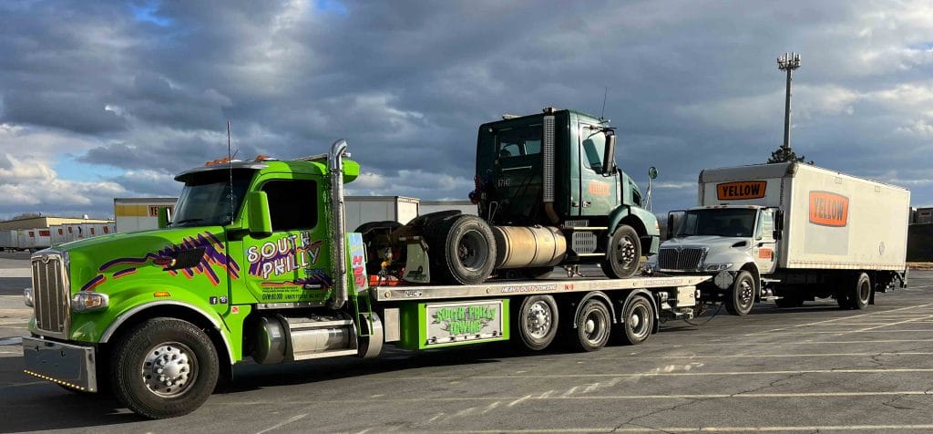 Peterbilt-Loaded-with-2